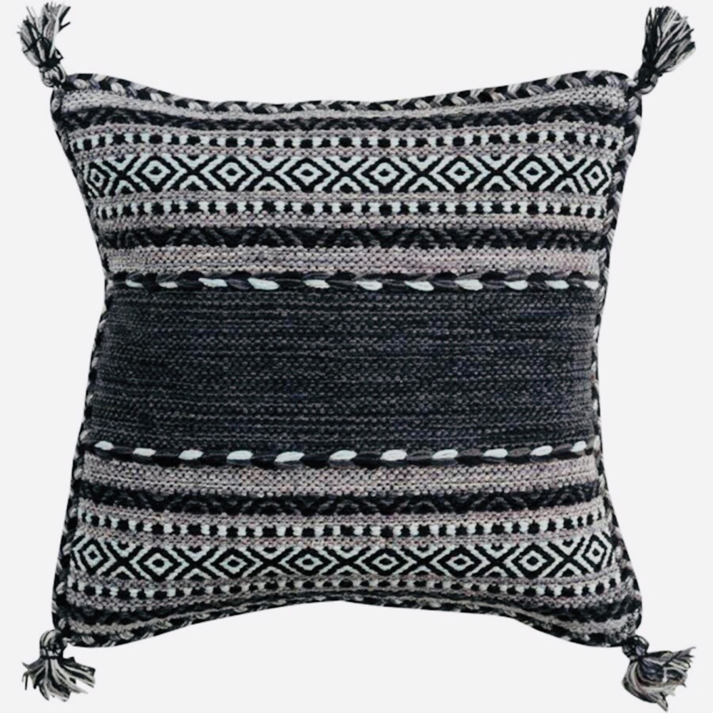 2 Living Spaces 18”x18” Tassel Woven Accent Pillow